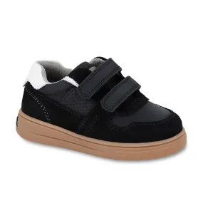 Black Sneaker