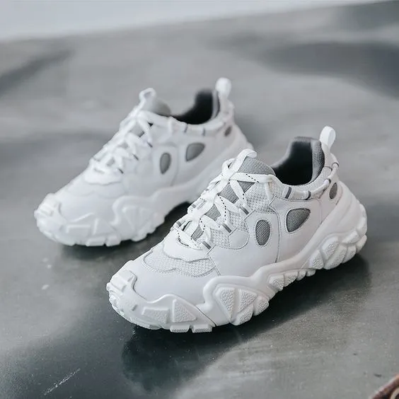 Women's Retro Comfortable Sneaker Shoes